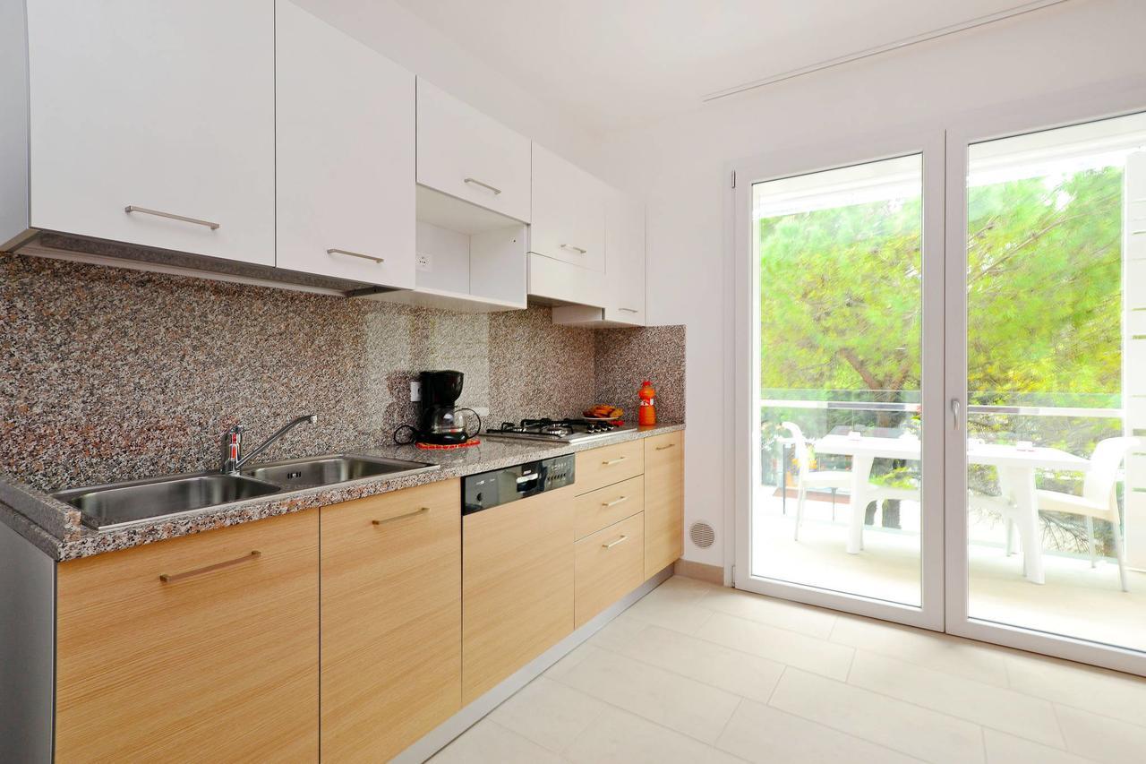 Apartment Fiore-2 By Interhome Lignano Sabbiadoro Exterior foto